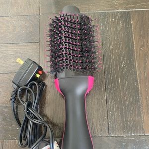 Revlon blow dryer brush